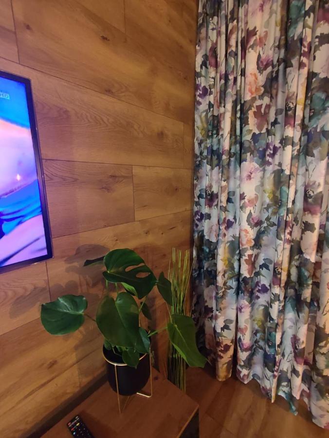 Lux Apartament Odkryj - Bieszczady Ustrzyki Dolne Esterno foto
